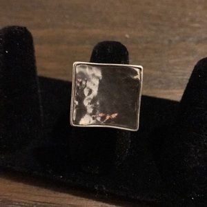 Silpada sterling silver hammered ring